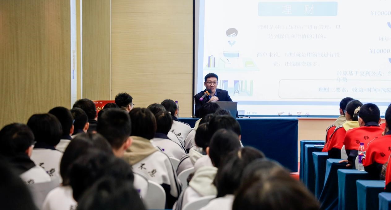 1769739649675017173.jpg 1769739649675017173.jpg